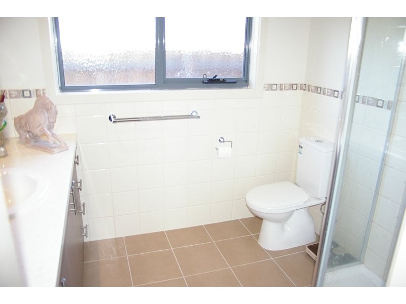 6 – 10 RODNEY STREET, Gisborne VIC 3437
