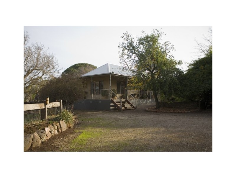 1 DUNNE ROAD, Bullengarook VIC 3437