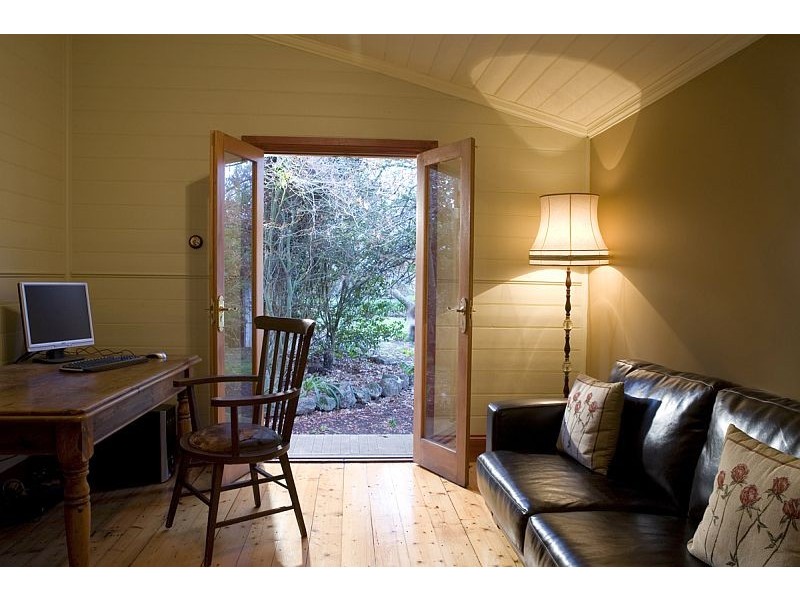 1 DUNNE ROAD*, Gisborne VIC 3437