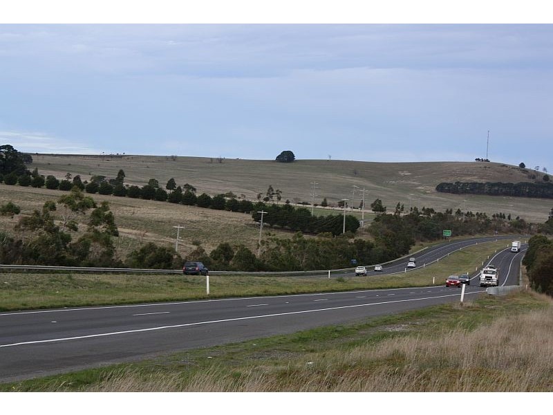 2 Millett Road, Gisborne VIC 3437