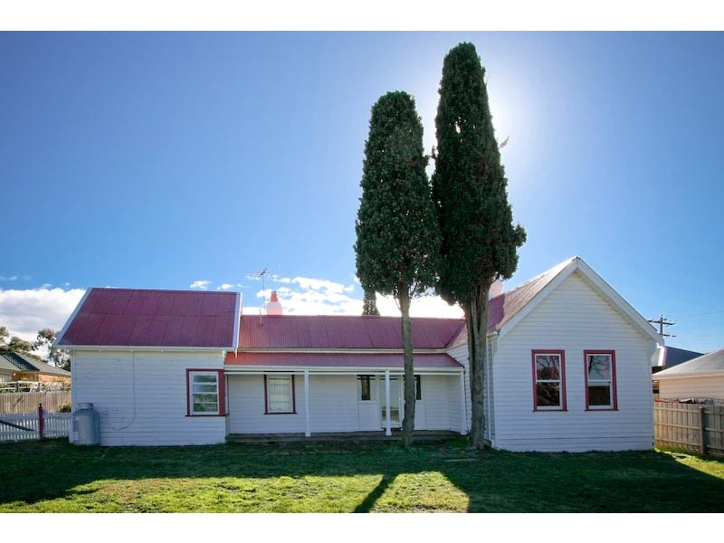 11 Somerville Lane, Riddells Creek VIC 3431