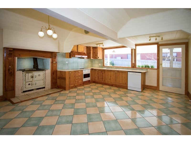 11 Somerville Lane, Riddells Creek VIC 3431