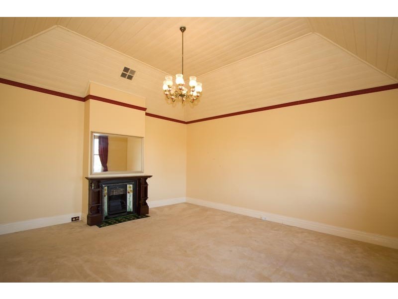 11 Somerville Lane, Riddells Creek VIC 3431