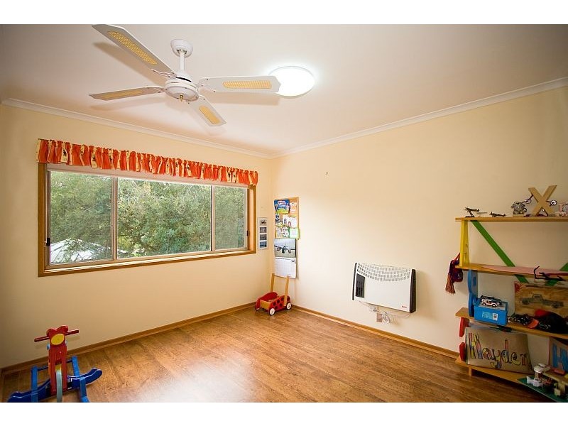 9 FURPHY CLOSE, Romsey VIC 3434