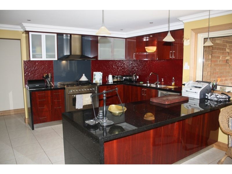 62 TWEDDLE ROAD, Gisborne VIC 3437