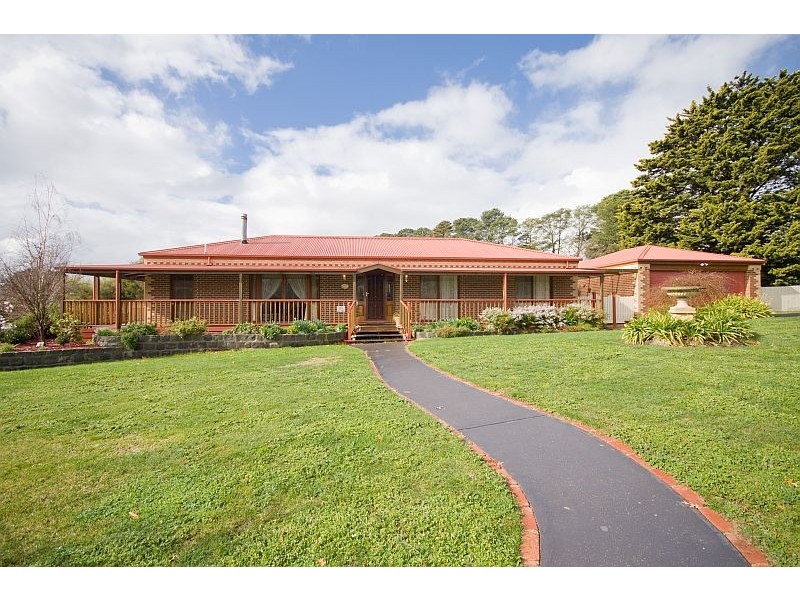 1 SORRENT COURT, Gisborne VIC 3437