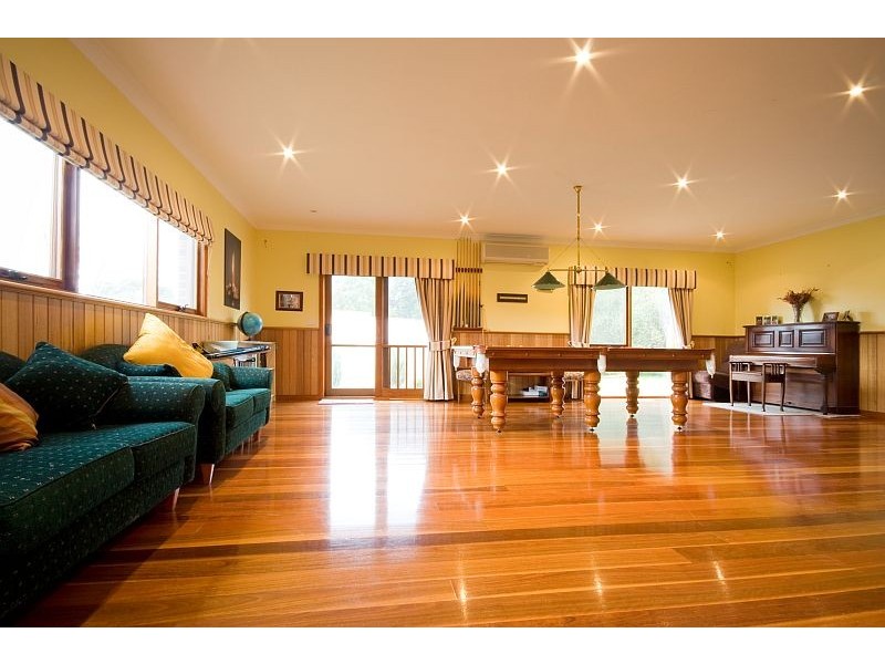 1 SORRENT COURT, Gisborne VIC 3437