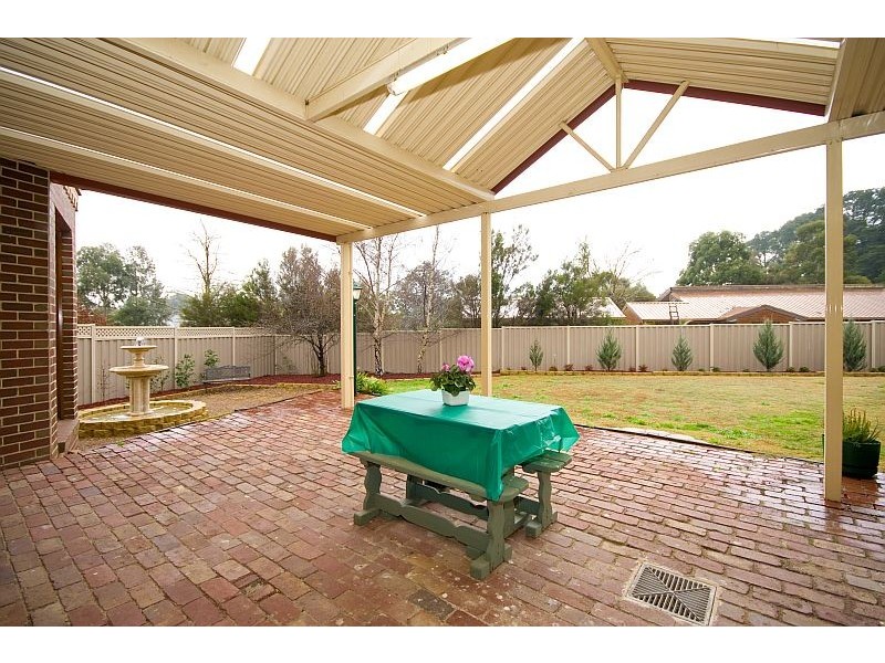 1 SORRENT COURT, Gisborne VIC 3437