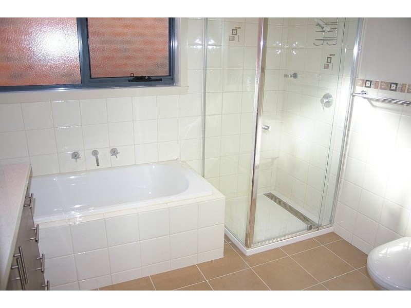 UNIT 6 – 10 RODNEY STREET, Gisborne VIC 3437