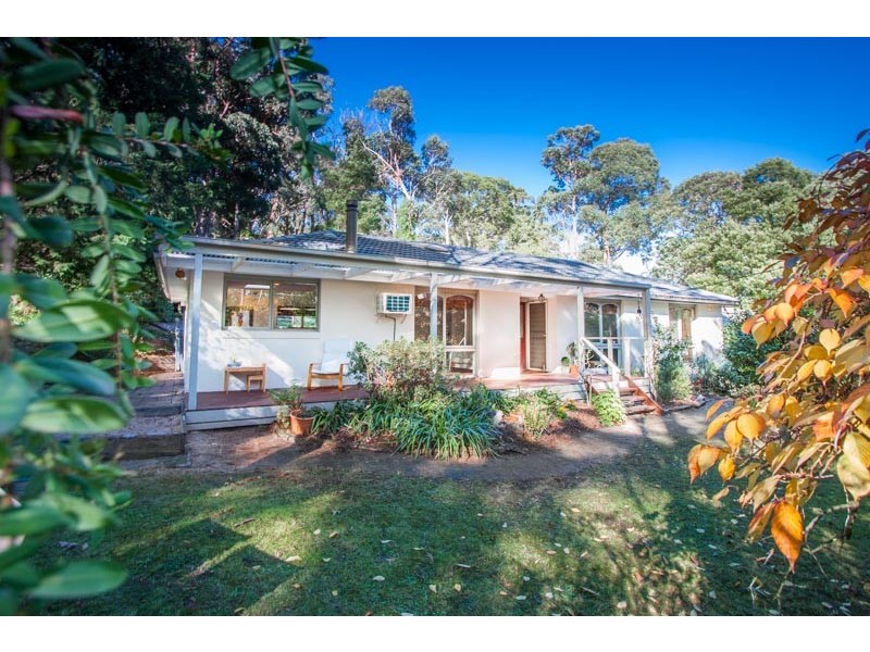 177 Loch Road, Mount Macedon VIC 3441