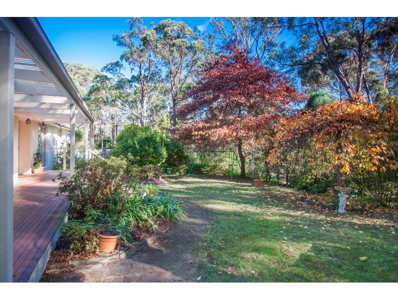 177 Loch Road, Mount Macedon VIC 3441