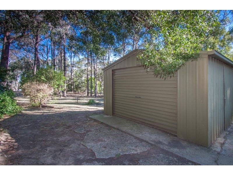177 Loch Road, Mount Macedon VIC 3441