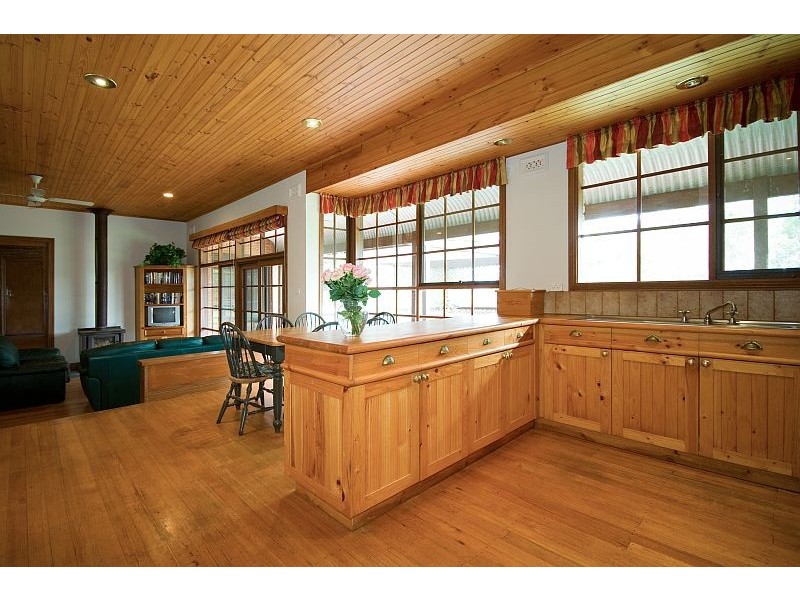 65  PALMERS ROAD, Sunbury VIC 3429