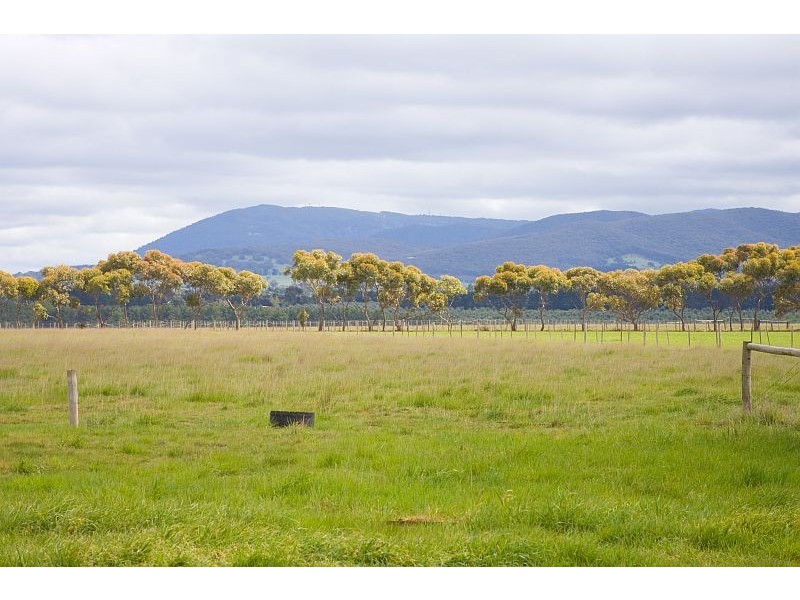 65  PALMERS ROAD, Sunbury VIC 3429