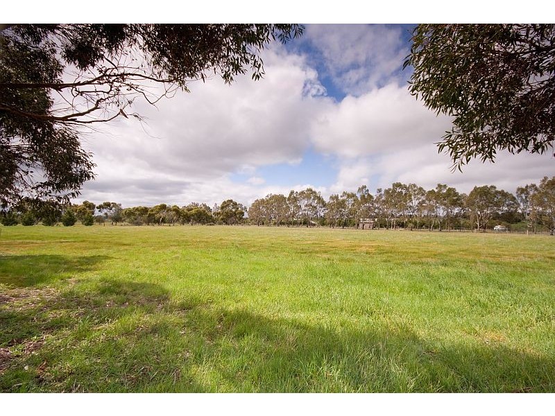 65  PALMERS ROAD, Sunbury VIC 3429