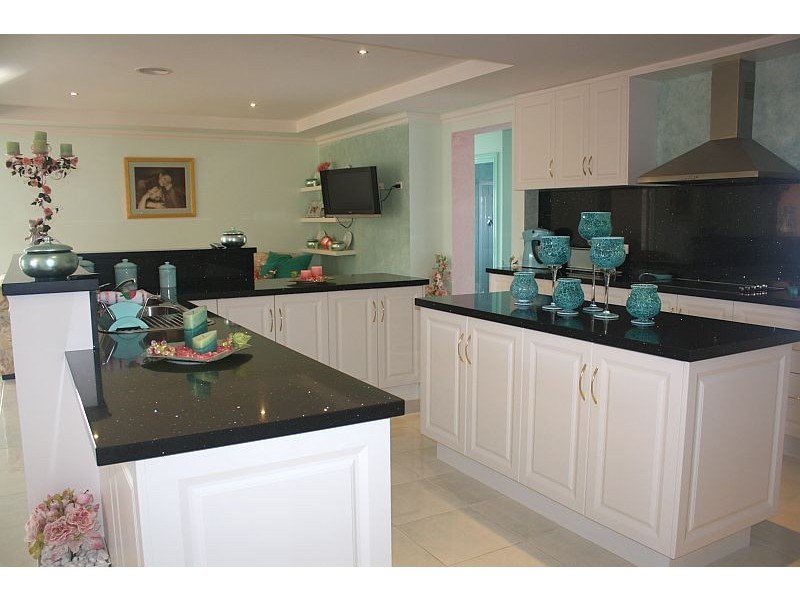 16 EGAN COURT, Riddells Creek VIC 3431