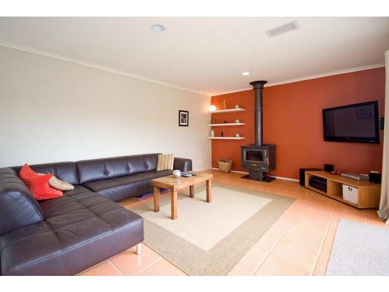 7 Carbine Crt*, New Gisborne VIC 3438