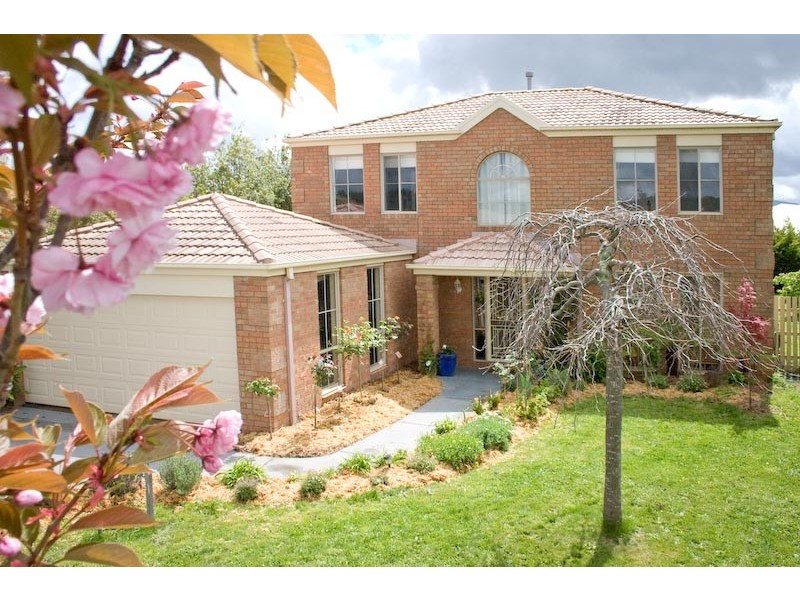 7 Carbine Crt*, New Gisborne VIC 3438