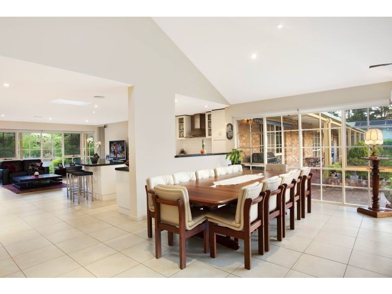 136 TWEDDLE ROAD *, Gisborne South VIC 3437