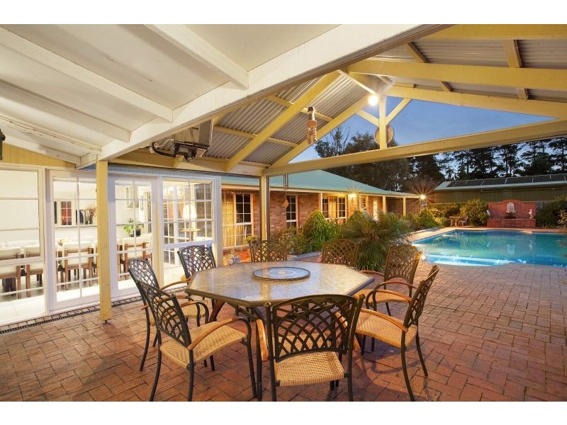 136 TWEDDLE ROAD *, Gisborne South VIC 3437