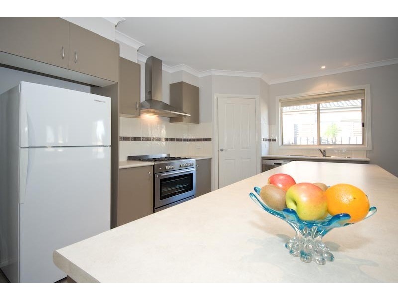 25 Mt. Vista Close*, New Gisborne VIC 3438