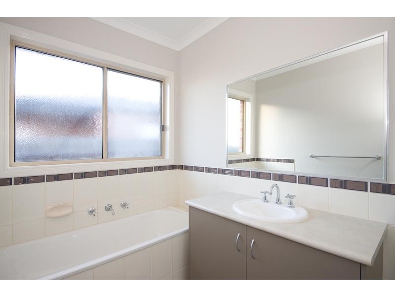 25 Mt. Vista Close*, New Gisborne VIC 3438