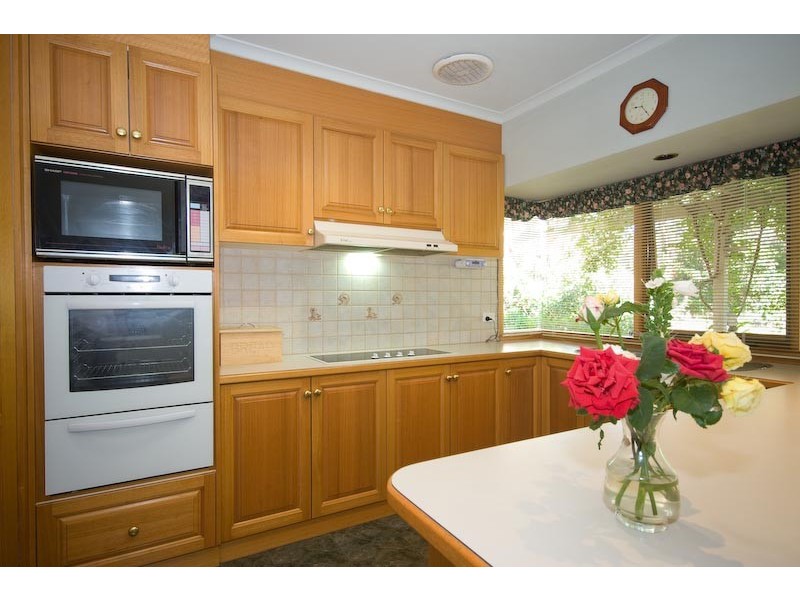 96 Amess Rd, Riddells Creek VIC 3431