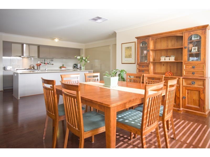 12 Vernon Close, Gisborne VIC 3437