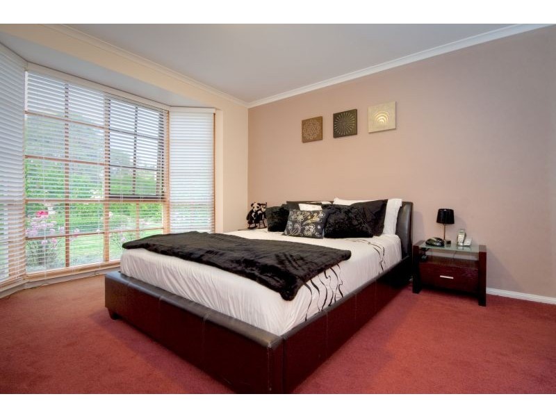 177 WILLOWBANK ROAD, Gisborne VIC 3437