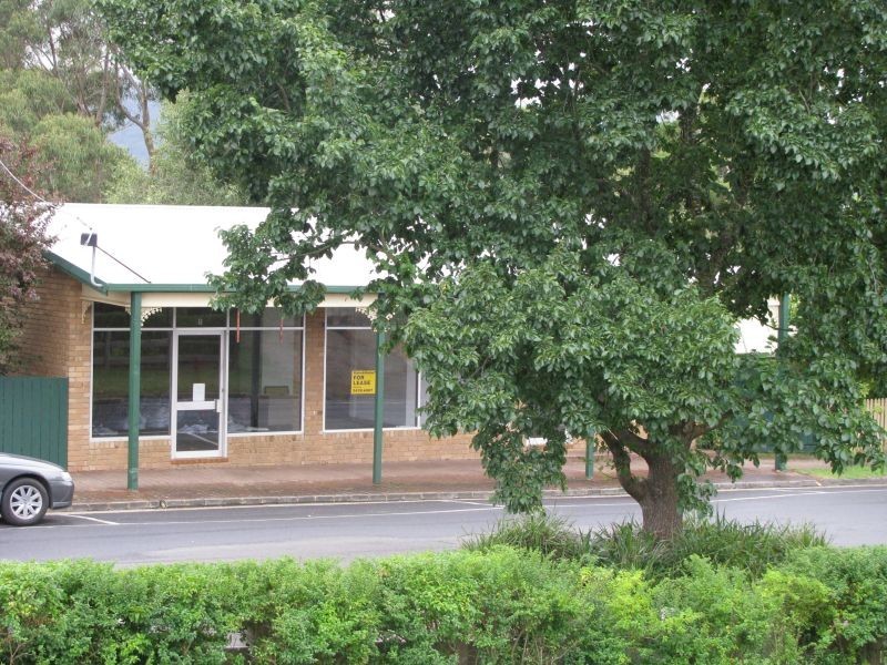 8  Victoria Street, Macedon VIC 3440