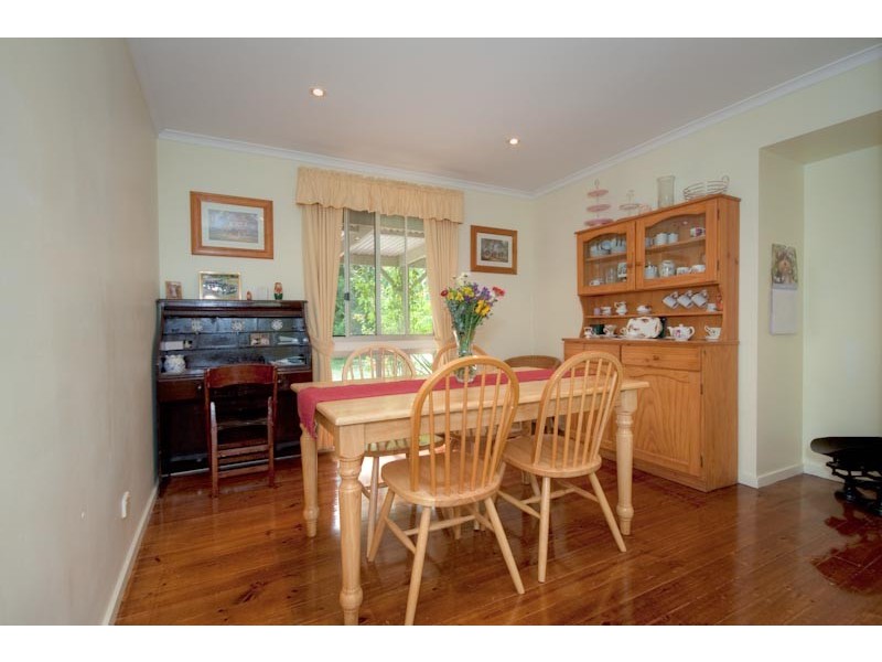 65 COFFEYS RD*, Gisborne VIC 3437
