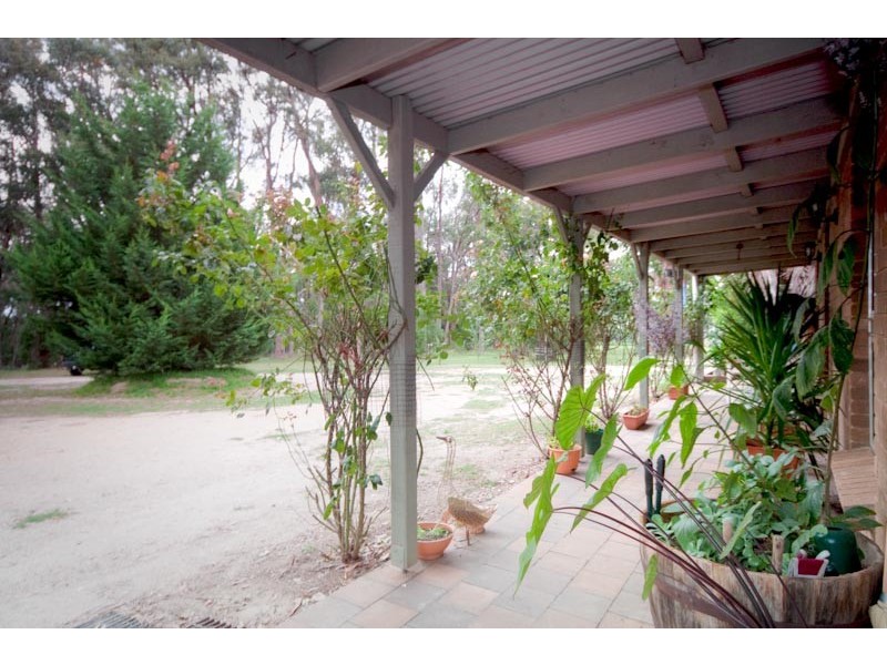 65 COFFEYS RD*, Gisborne VIC 3437