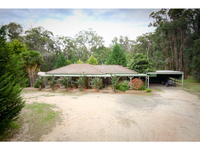 65 Coffeys Rd, Bullengarook VIC 3437
