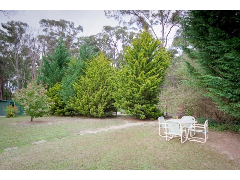 65 Coffeys Rd, Bullengarook VIC 3437