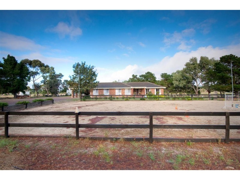 56 Horneman Road, Gisborne South VIC 3437