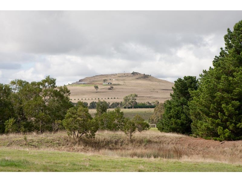 60 Cabbage Tree Lane*, Gisborne South VIC 3437