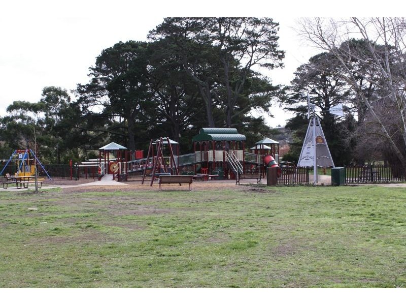 LOT 2/143 Kilmore Rd, Gisborne VIC 3437