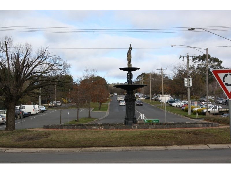 LOT 2/143 Kilmore Rd, Gisborne VIC 3437