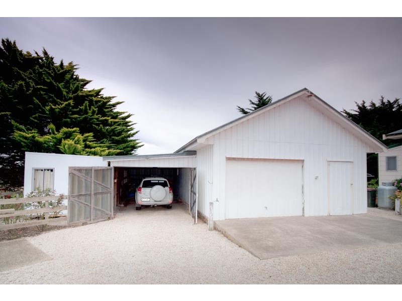 1275 Bacchus Marsh Rd*, Bullengarook VIC 3437