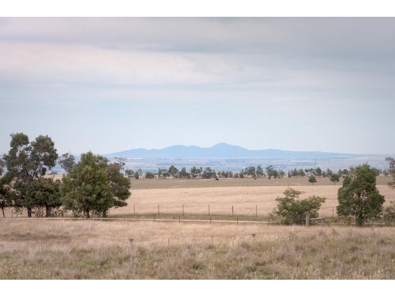 1275 Bacchus Marsh Rd, Bullengarook VIC 3437