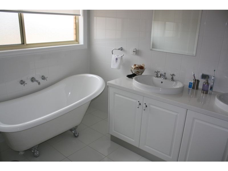 45 RAWS LANE, Riddells Creek VIC 3431