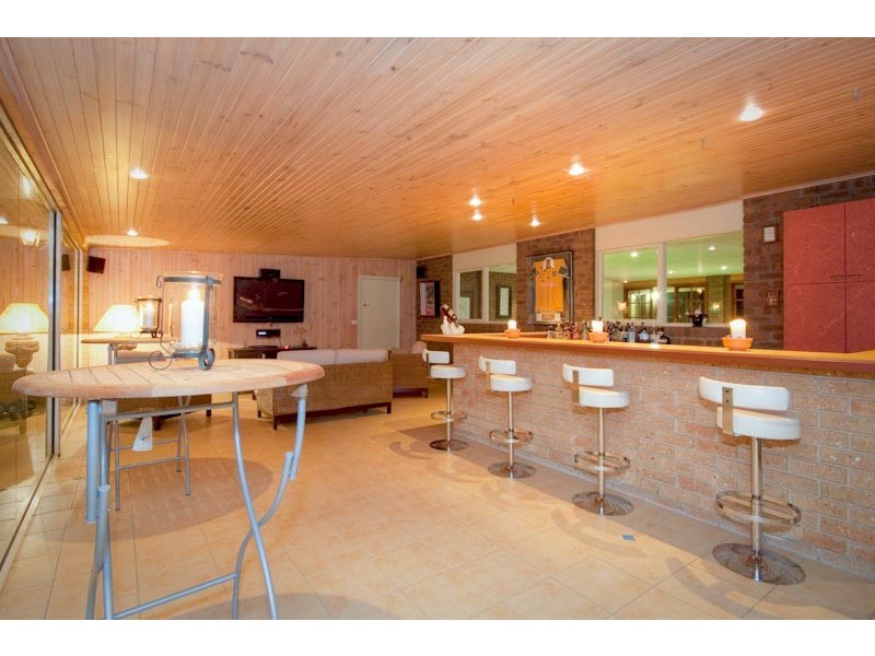 53 Stanton Crt*, Gisborne South VIC 3437