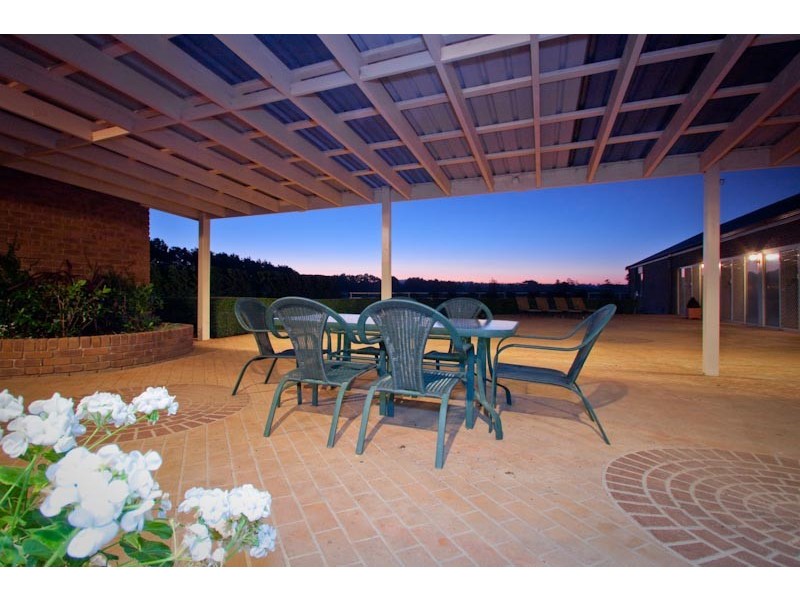 53 Stanton Crt*, Gisborne South VIC 3437