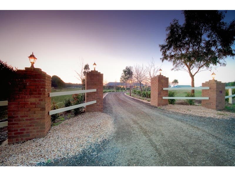 53 Stanton Crt*, Gisborne South VIC 3437