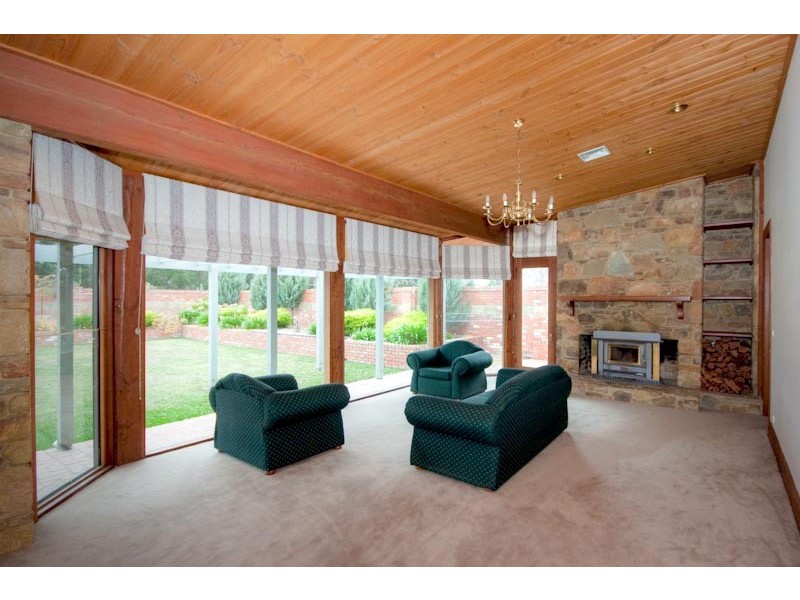 76 Frost Lane, Riddells Creek VIC 3431