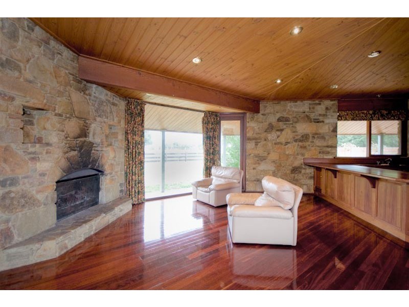 76 FROST LANE, Riddells Creek VIC 3431