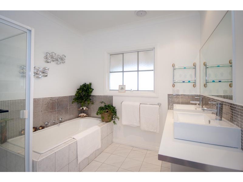 54 Mt. Charlie Rd, Riddells Creek VIC 3431