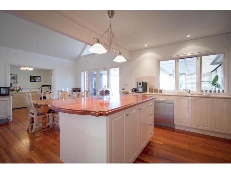 13 Choice Place, Gisborne VIC 3437