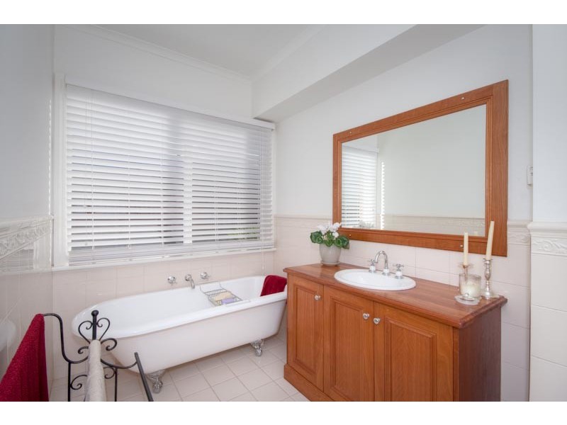 13 Choice Place, Gisborne VIC 3437