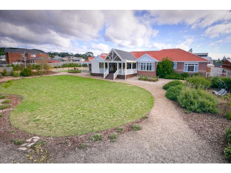 13 Choice Place, Gisborne VIC 3437